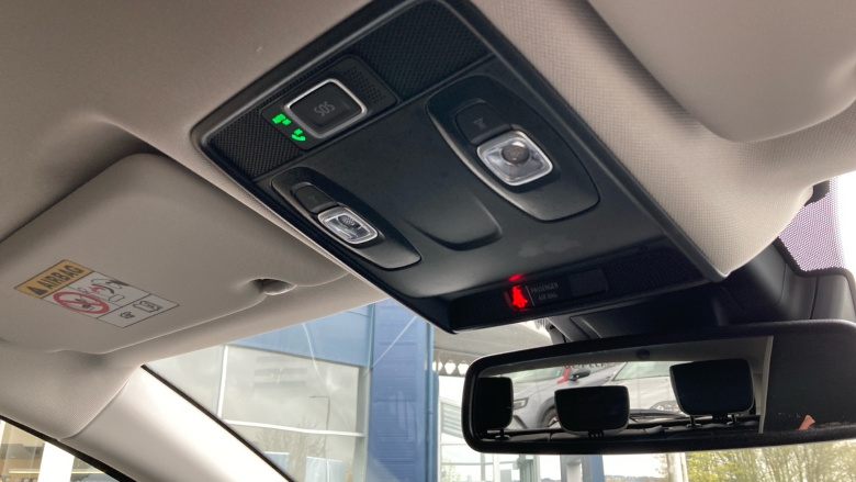 Renault Captur 1.6 E-Tech full hybrid 145 Techno 5dr Auto Hybrid Hatchback